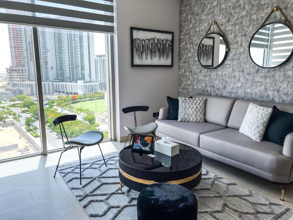 Stay By Latinem Luxury 2Br Holiday Home Cv B609 Near Burj Khalifa ดูไบ ภายนอก รูปภาพ